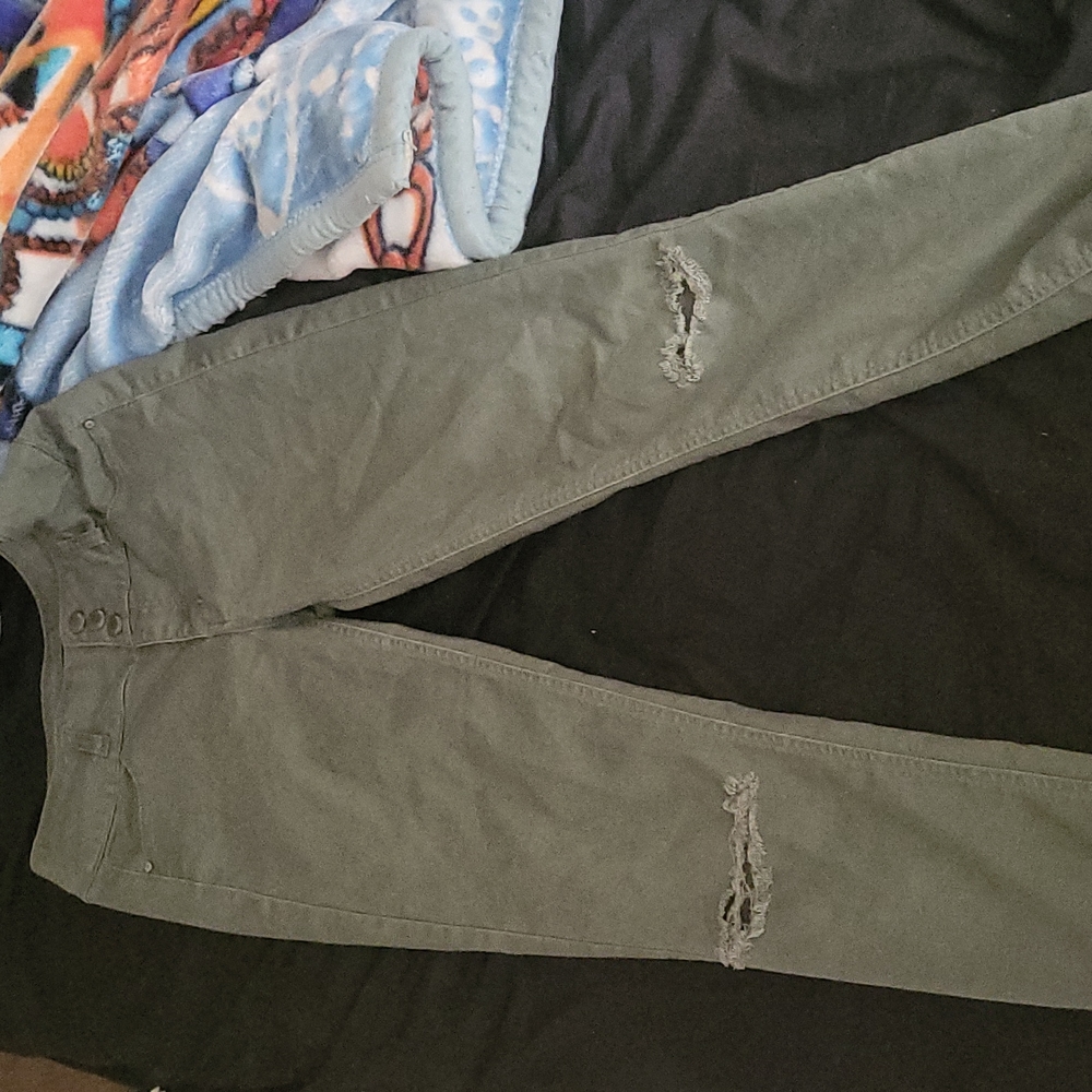 Tinseltown green pants